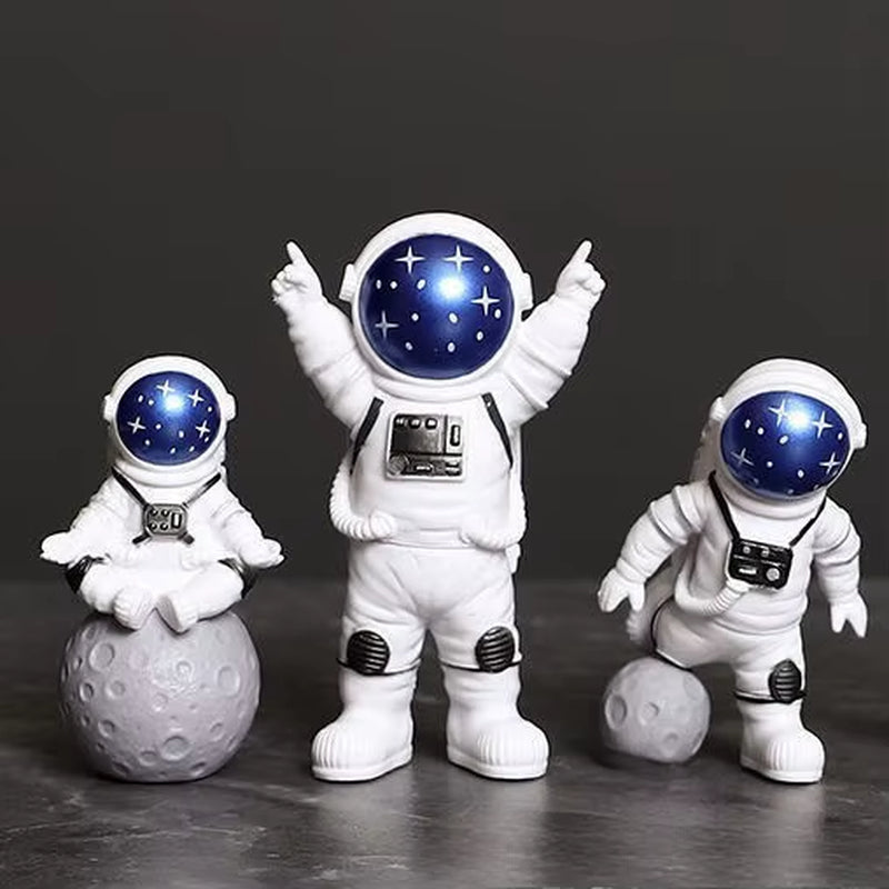 4 Pcs Astronaut Figure Statue Figurine Spaceman Sculpture Educational Toy Desktop Home Decoration Astronaut Model for Kids Gift